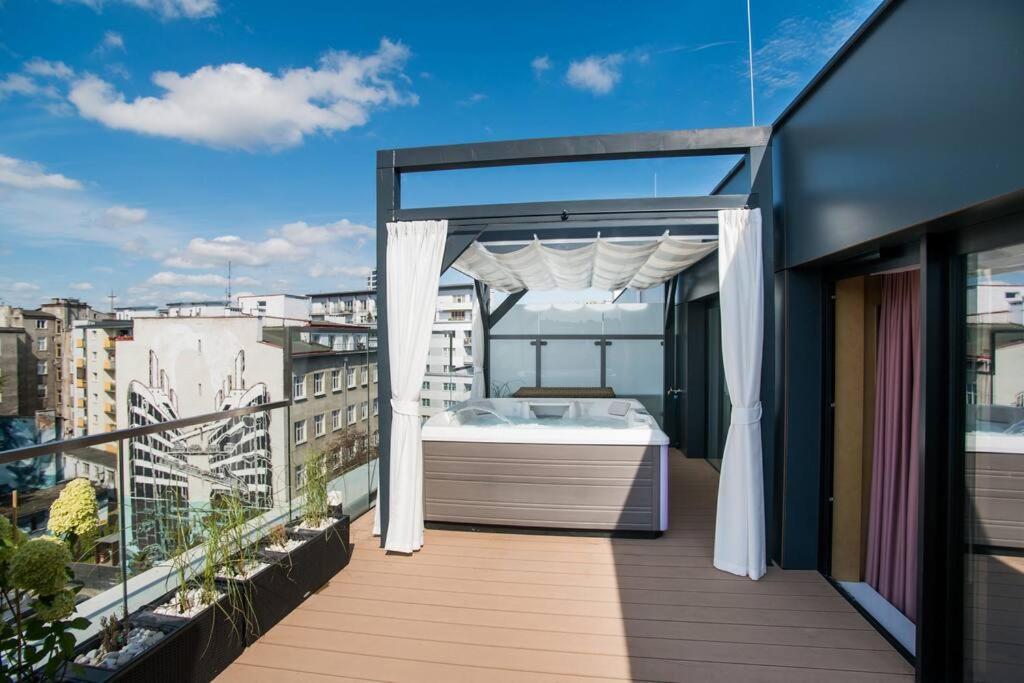 Luksusowy Penthouse Z Jacuzzi I Widokiem Na Morze Lägenhet Gdynia Exteriör bild